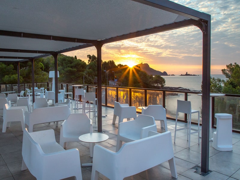 photo n°7 de Séminaires & Location de Salles à Saint-Raphaël – La Plage 4*, Côte d’Azur