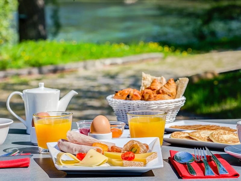 photo n°23 de Séminaires & Location de Salles au Domaine de la Petite Isle – L’Isle-sur-la-Sorgue en Provence
